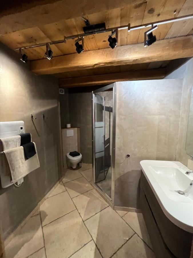 Suite "Chalet" Dans Maison De Village La Brigue Eksteriør bilde